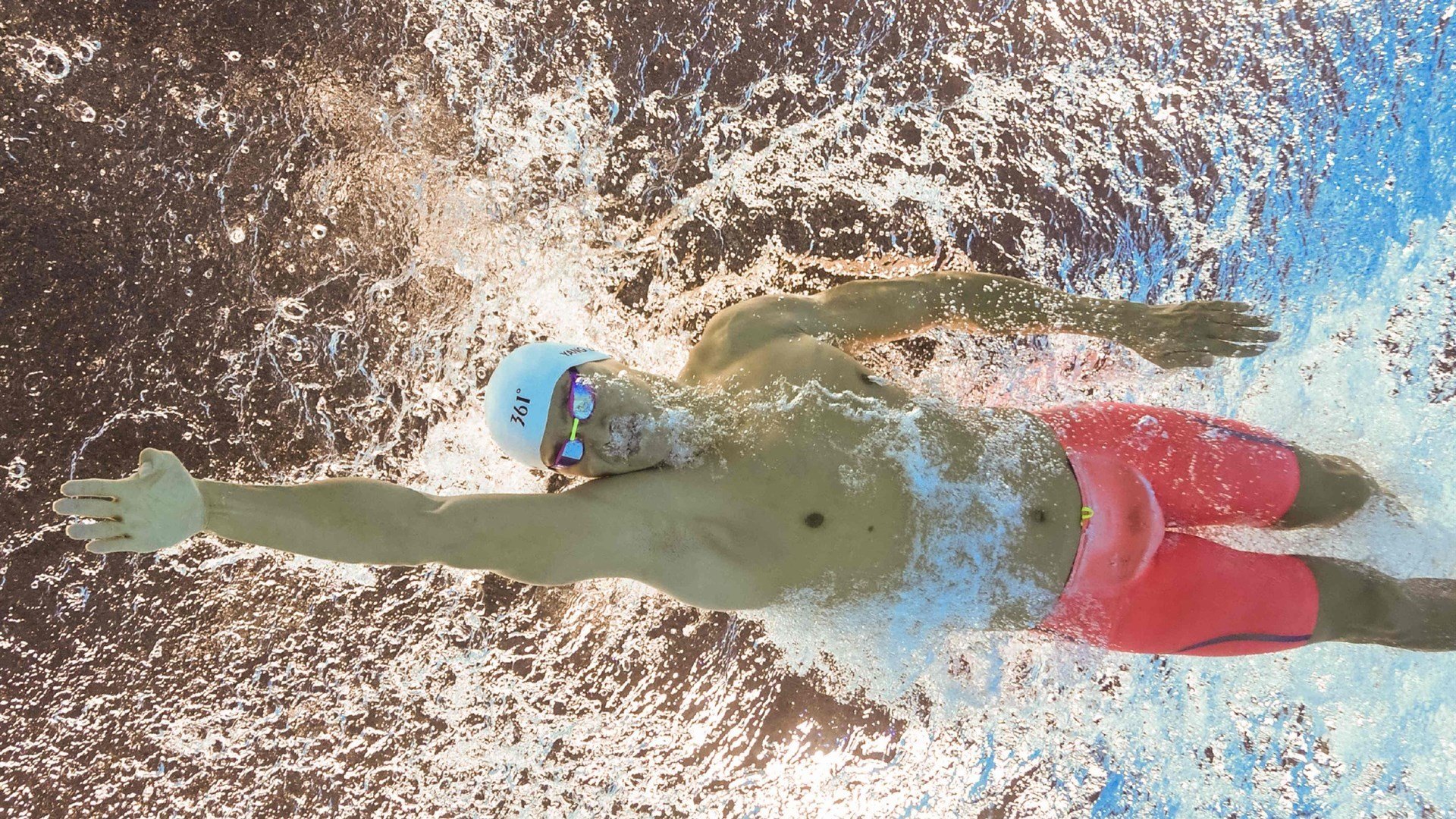 专业滑板赛，街头文化引领运动潮流，滑板选拔赛